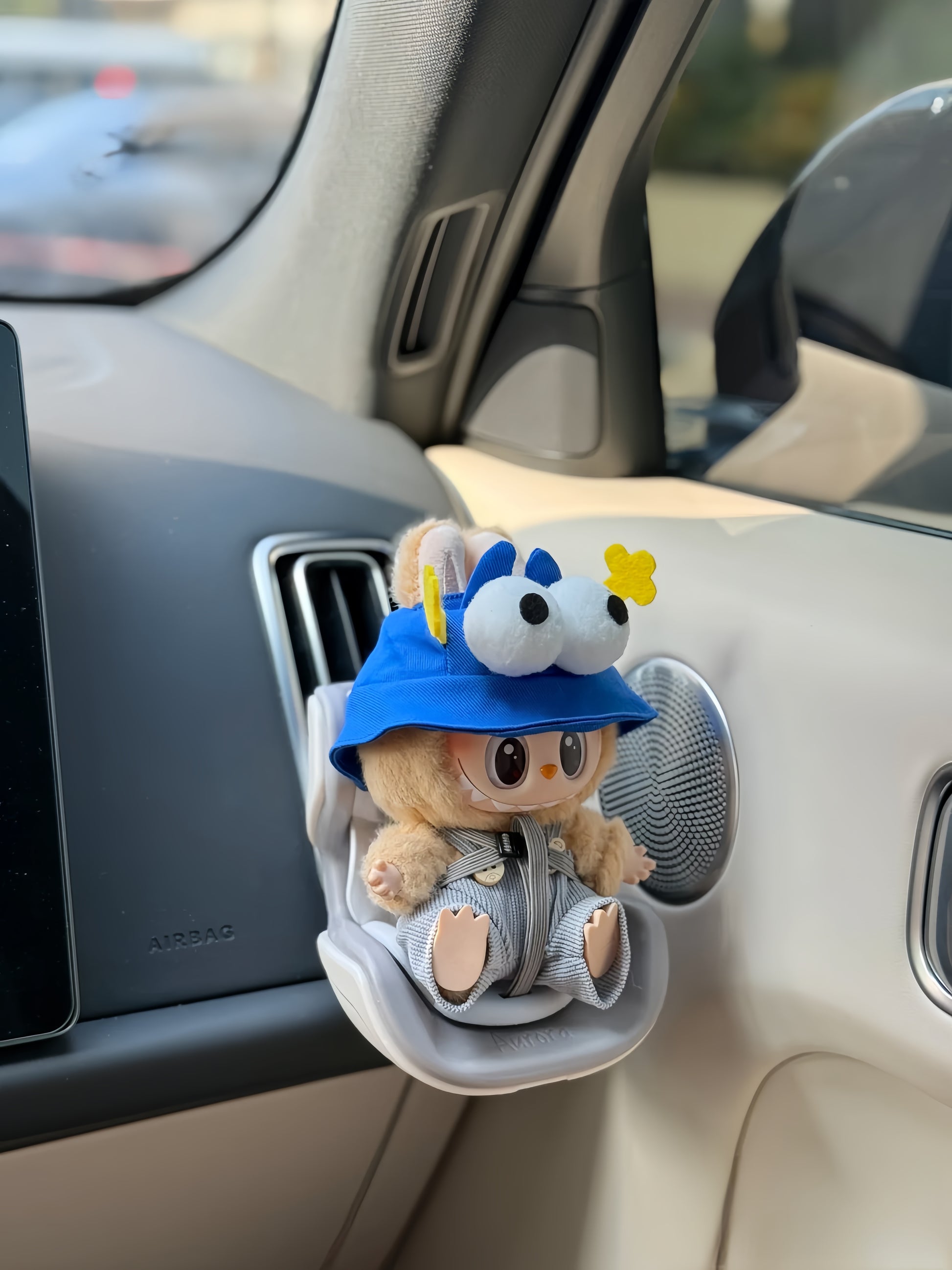 labubu   Cute car decorations and doll seats suitable for sitting posture series labubu, plugged into the car air conditioning vent for fixation