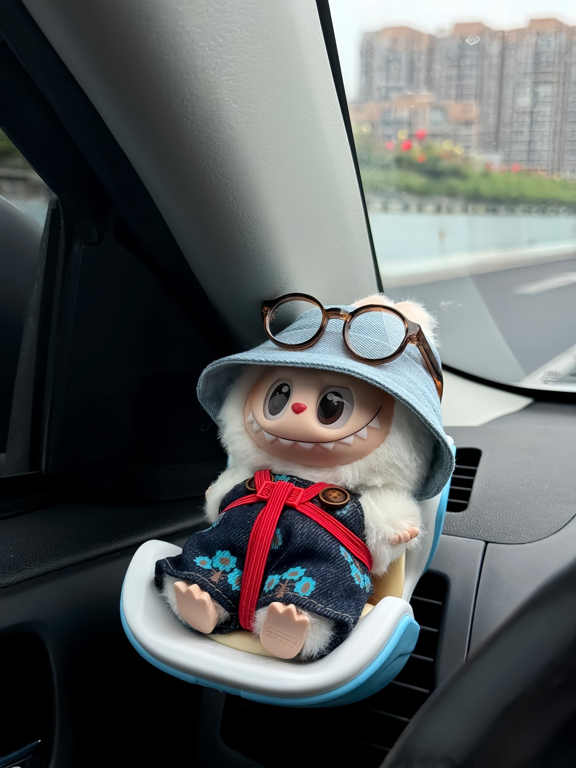 labubu   Cute car decorations and doll seats suitable for sitting posture series labubu, plugged into the car air conditioning vent for fixation